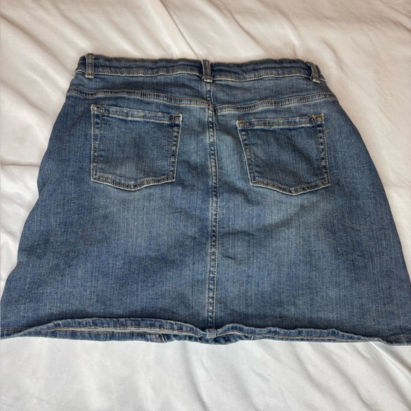 Stylish Denim Mini Skirt xxl 2XL - Picture 3 of 3